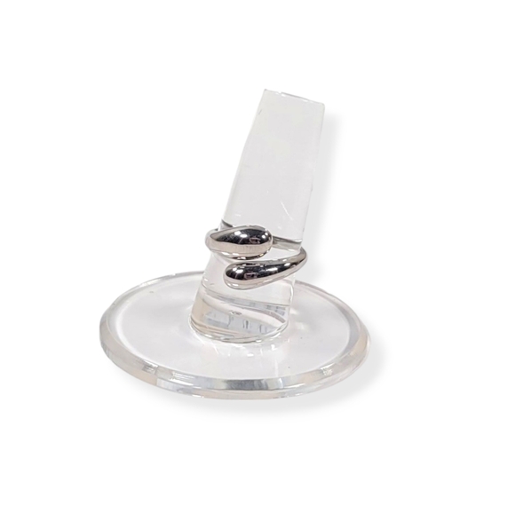 New! Adjustable Tear Drop Ring - Ladies One Size Fits All Rings - Picture 4 of 4